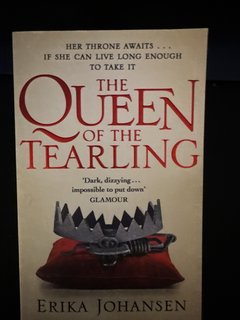 The Queen of the Tearling fantasy paperback Tearling book 1